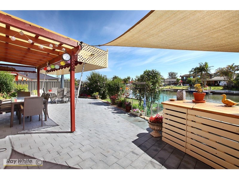 4 Roebuck Key, Forster NSW 2428