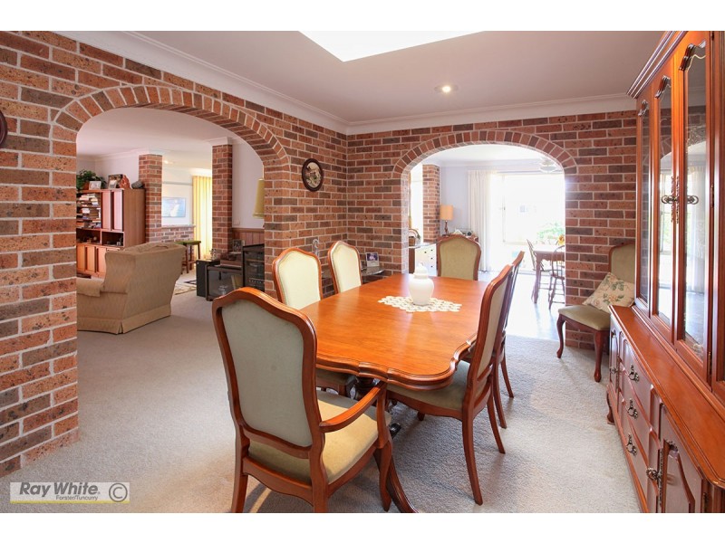 3 Friendship Key, Forster NSW 2428