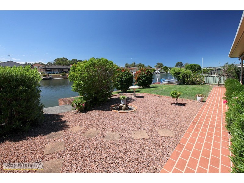 3 Friendship Key, Forster NSW 2428