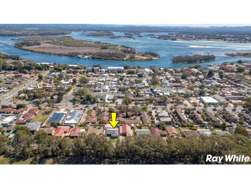 35 Godwin Street, Forster NSW 2428