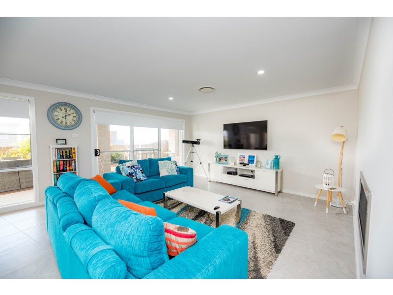 56 Cottesloe Circuit, Red Head NSW 2430