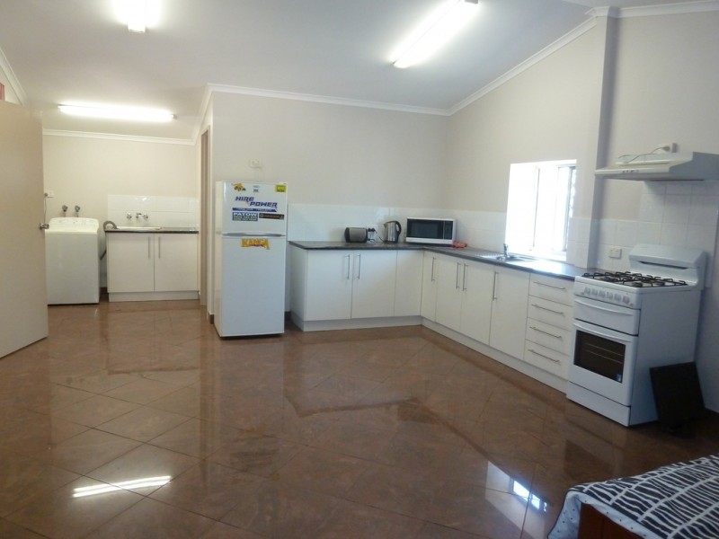 6 Palmer Street, Katherine NT 0850