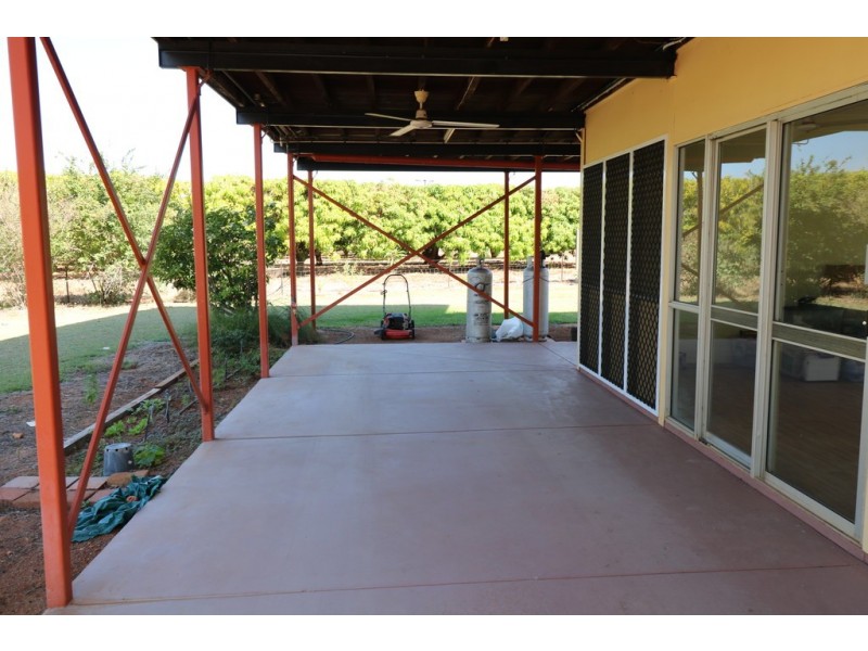 130 Emungalan Road, Katherine NT 0850