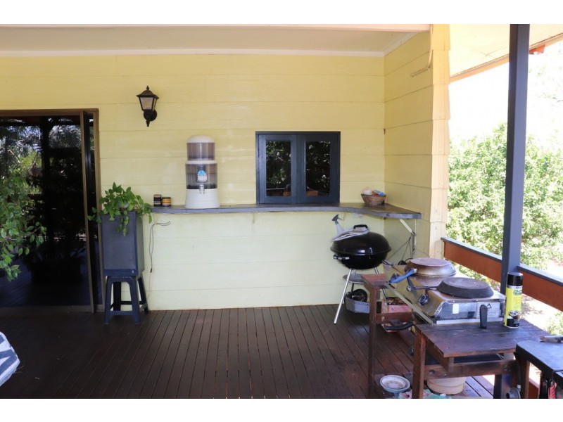 132 Emungalan Road, Katherine NT 0850
