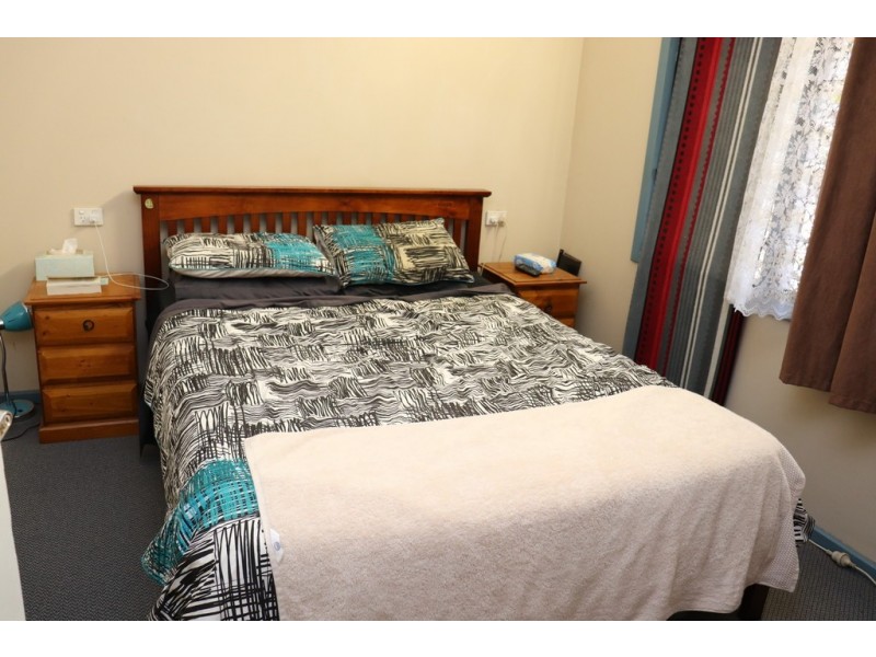 6 Shepherd Street, Katherine NT 0850