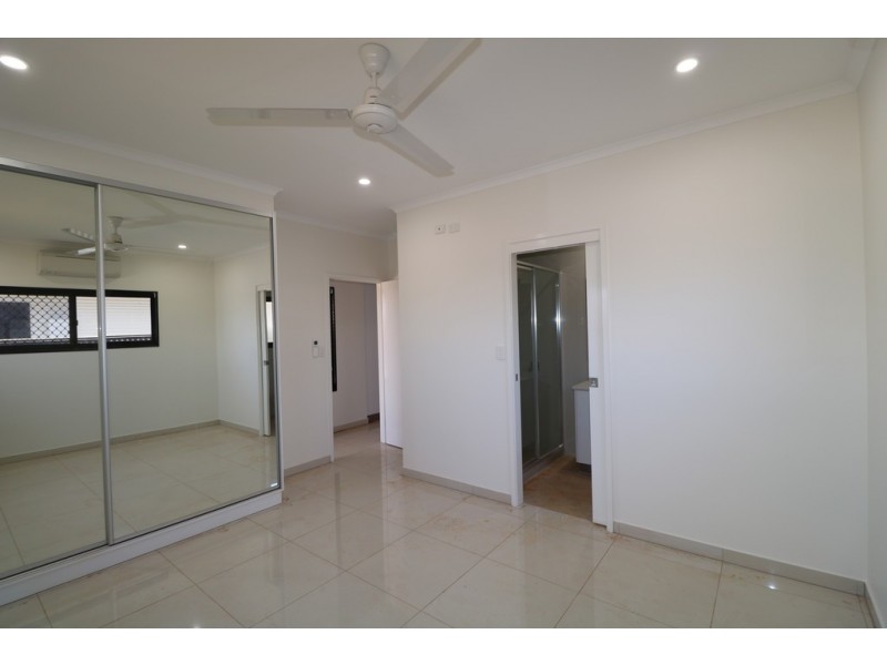 29 Bradshaw Cres, Katherine NT 0850