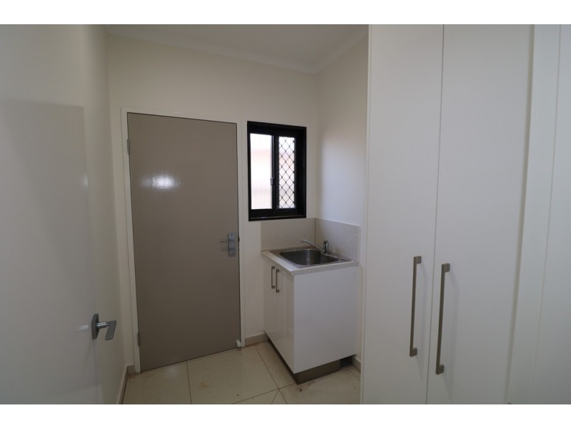 29 Bradshaw Cres, Katherine NT 0850
