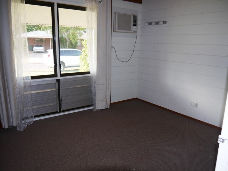 25 Wallace Court, Katherine NT 0850