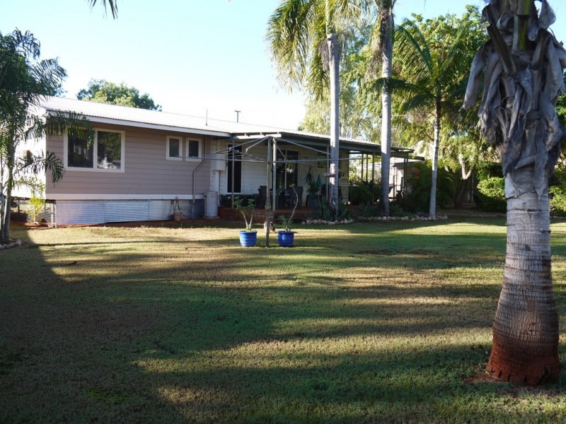 25 Wallace Court, Katherine NT 0850