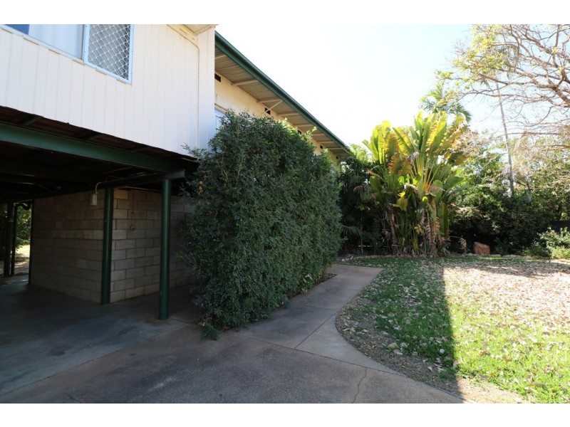 11 Walter Young Street, Katherine NT 0850