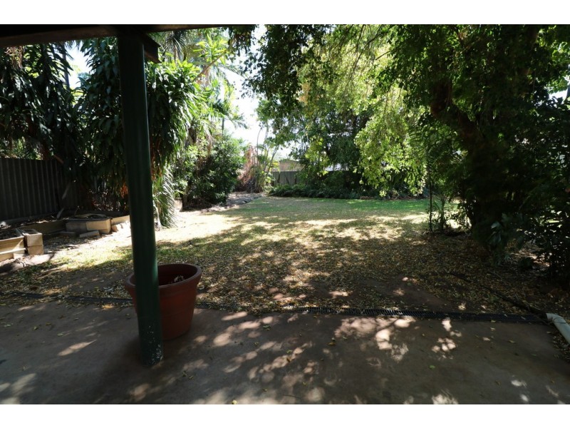 11 Walter Young Street, Katherine NT 0850