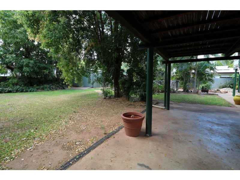 11 Walter Young Street, Katherine NT 0850