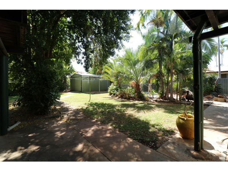 11 Walter Young Street, Katherine NT 0850