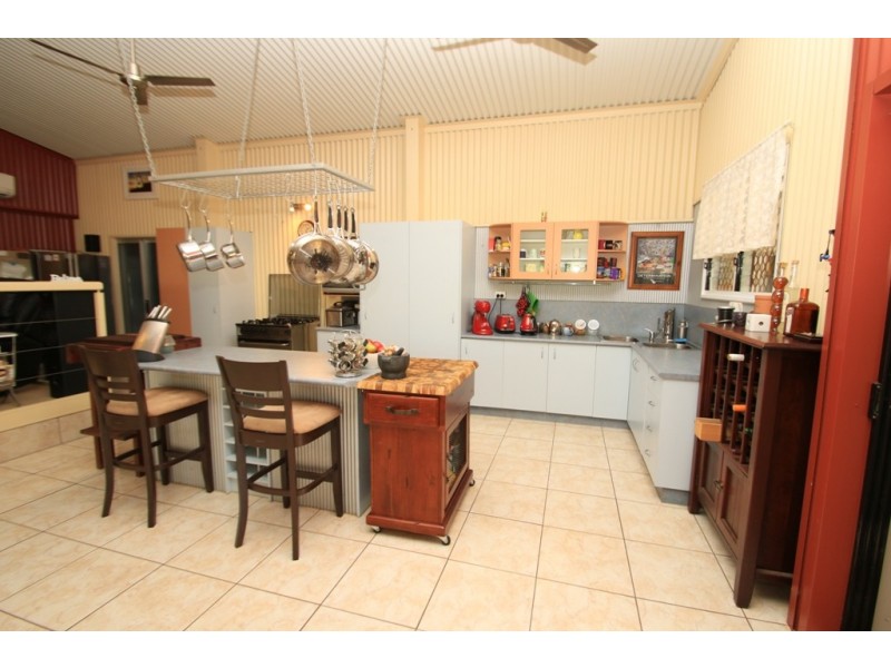 46 Hall Road, Katherine NT 0850