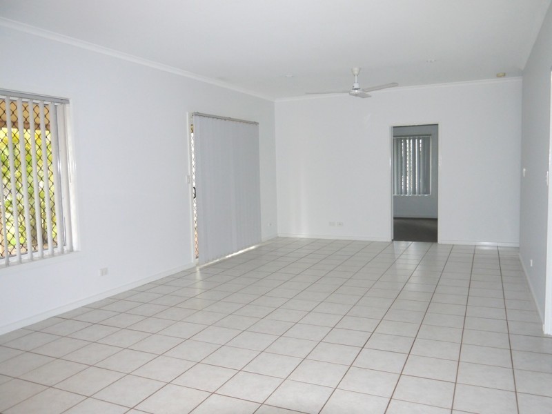 8 Travers Court, Katherine NT 0850