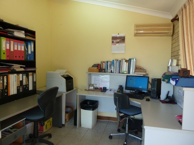 220 Collins Road, Katherine NT 0850