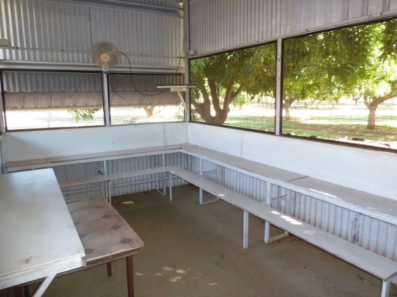 220 Collins Road, Katherine NT 0850