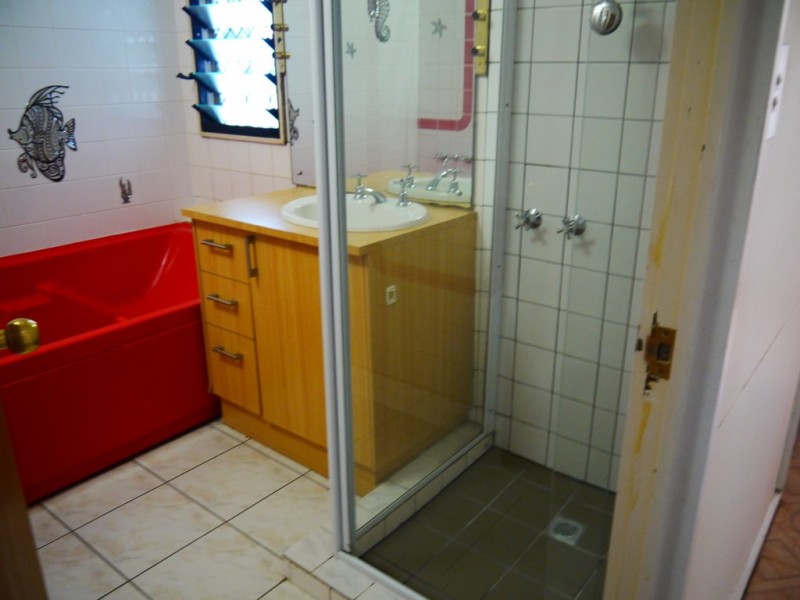 5 Lucy Street, Katherine NT 0850