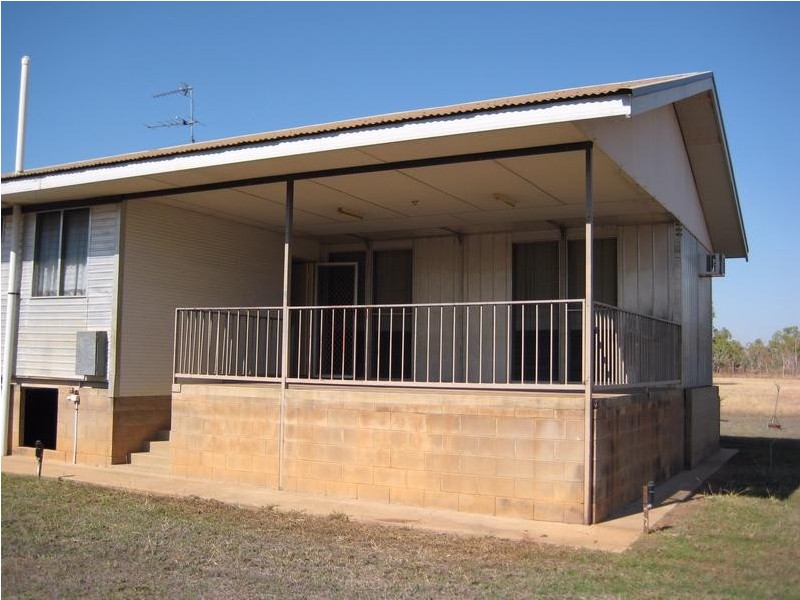25 Gwendoline Drive, Katherine NT 0850
