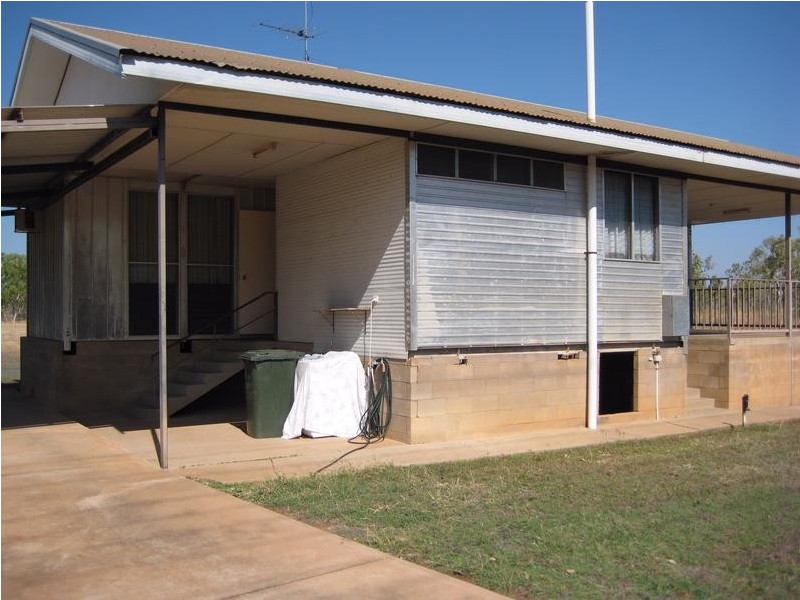 25 Gwendoline Drive, Katherine NT 0850