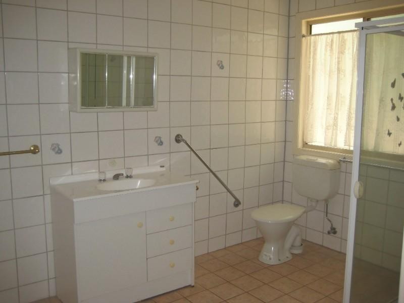 40 Cummings Road, Katherine NT 0850