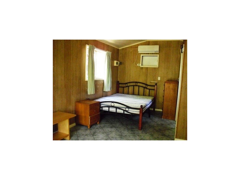 194 Shadforth – Cabin Two, Katherine NT 0850