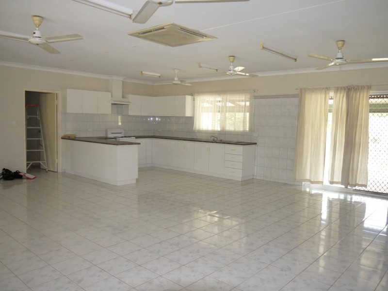 14 Fogarty Street, Katherine NT 0850