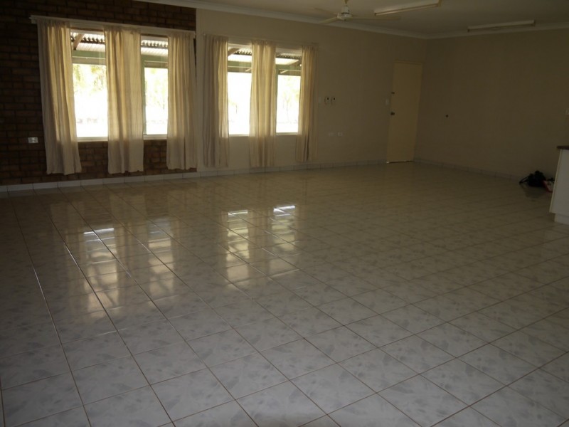 14 Fogarty Street, Katherine NT 0850