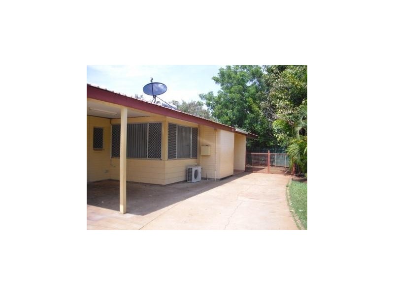 26 Sandalwood Crescent, Katherine NT 0850