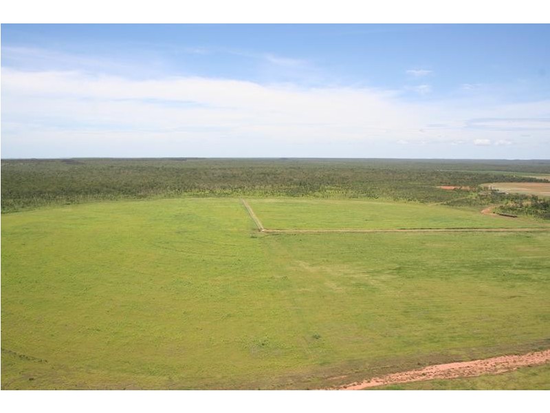 Sandy Creek  Florina Road, Katherine NT 0850