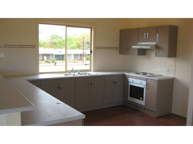 4 Raines Court, Katherine NT 0850