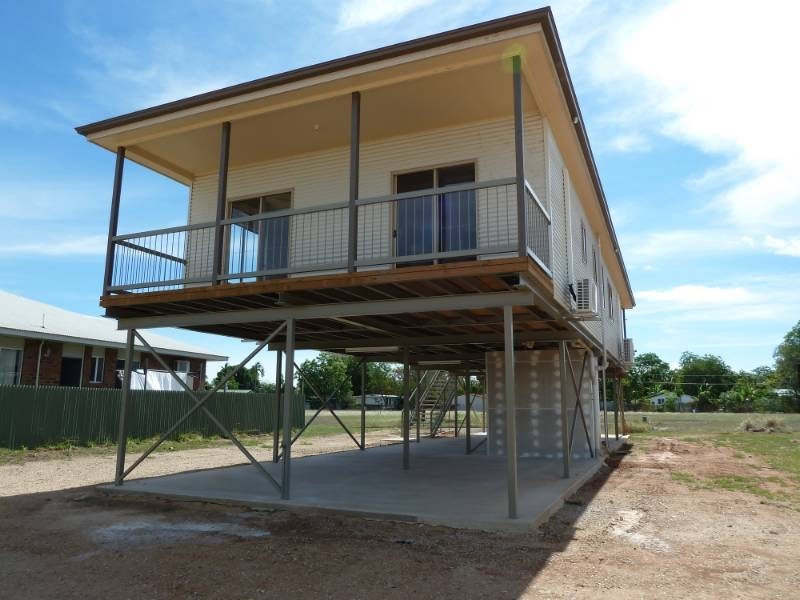 4 Raines Court, Katherine NT 0850