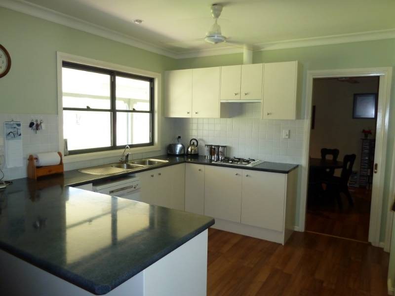 114 Hall Road, Katherine NT 0850