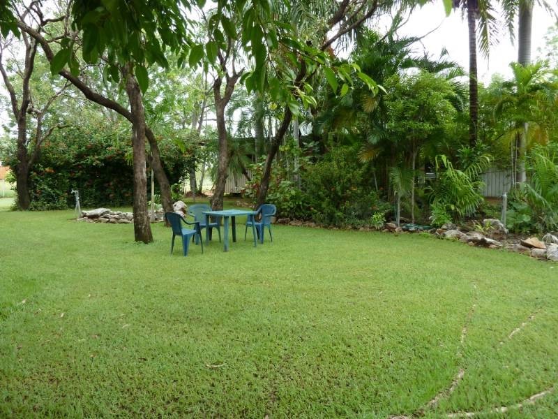 24 Hall Road, Katherine NT 0850