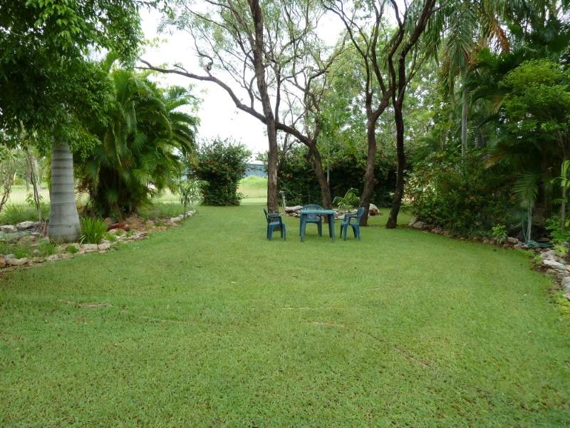 24 Hall Road, Katherine NT 0850