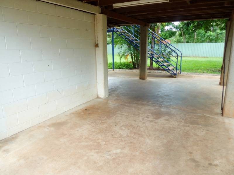 15  Donegan Crescent, Katherine NT 0850