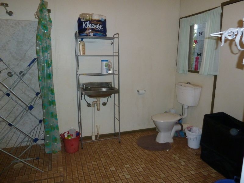 2 Cummings Road, Katherine NT 0850