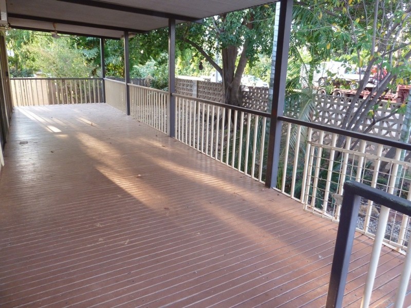 5 Cameron Street, Katherine NT 0850