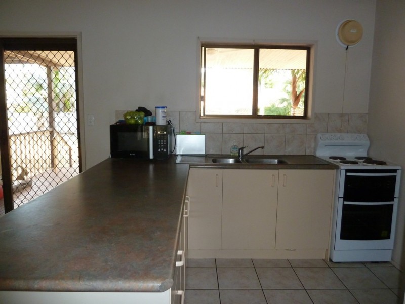 5 Cameron Street, Katherine NT 0850