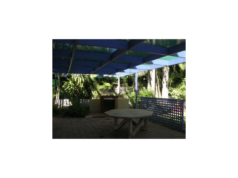 1 Healey, Katherine NT 0850