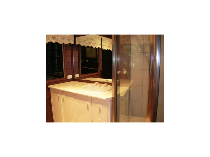 1 Healey, Katherine NT 0850