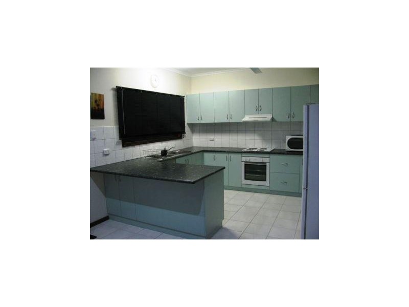 11 Sandalwood Crescent, Katherine NT 0850