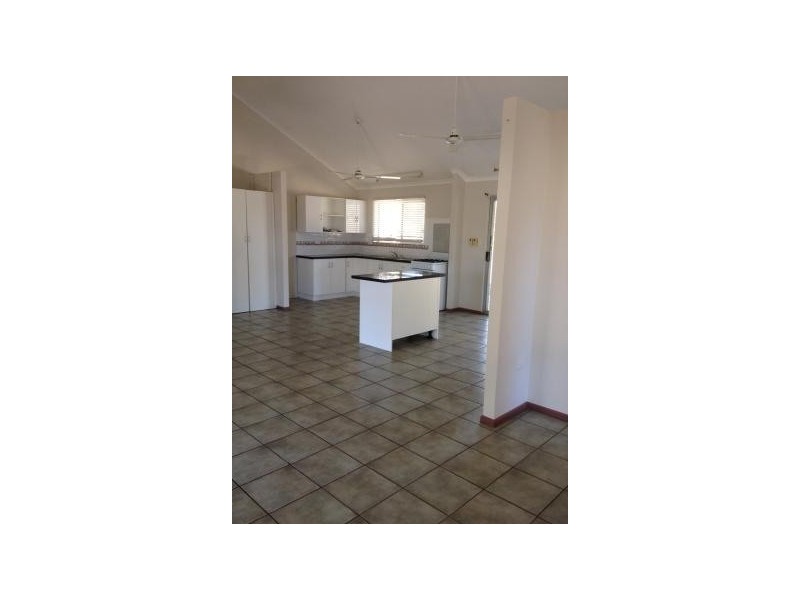160 Woolybutt Drive, Katherine NT 0850