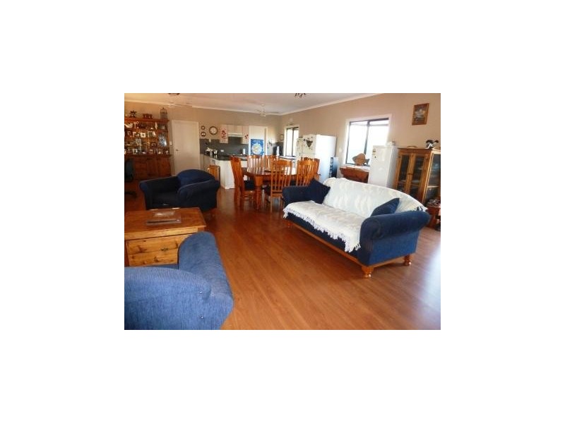 228 Martin Road, Mataranka NT 0852