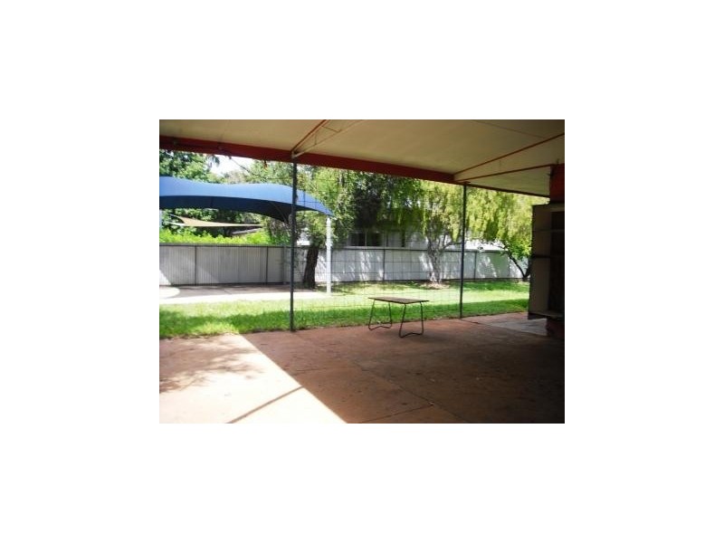 20 Donegan Crescent, Katherine NT 0850