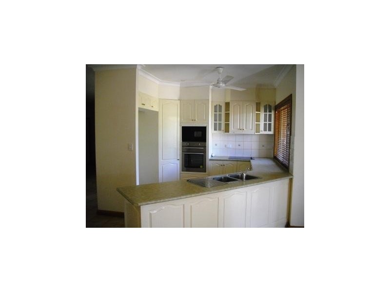 8 Kurrajong Court, Katherine NT 0850