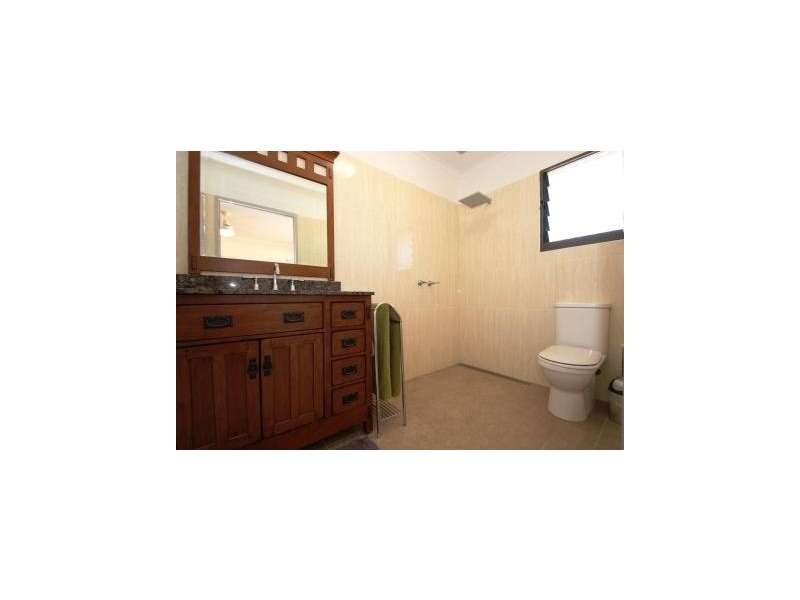 17  Clarke Crescent, Katherine NT 0850