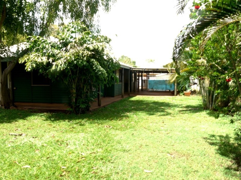 25  Acacia Drive, Katherine NT 0850