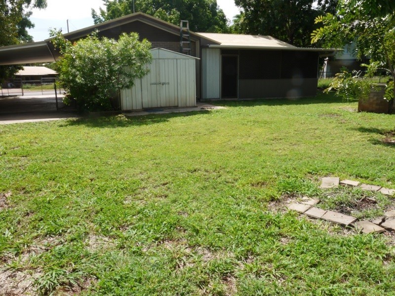 30 Maluka Road, Katherine NT 0850