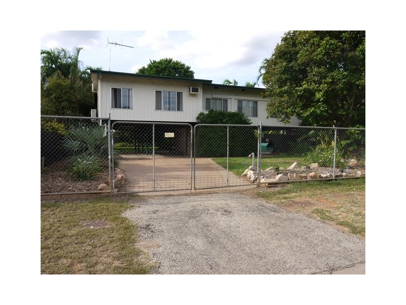 11 Walter Young Street, Katherine NT 0850